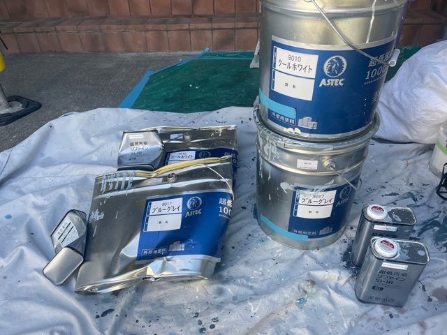 外壁使用後塗料缶　上塗り材