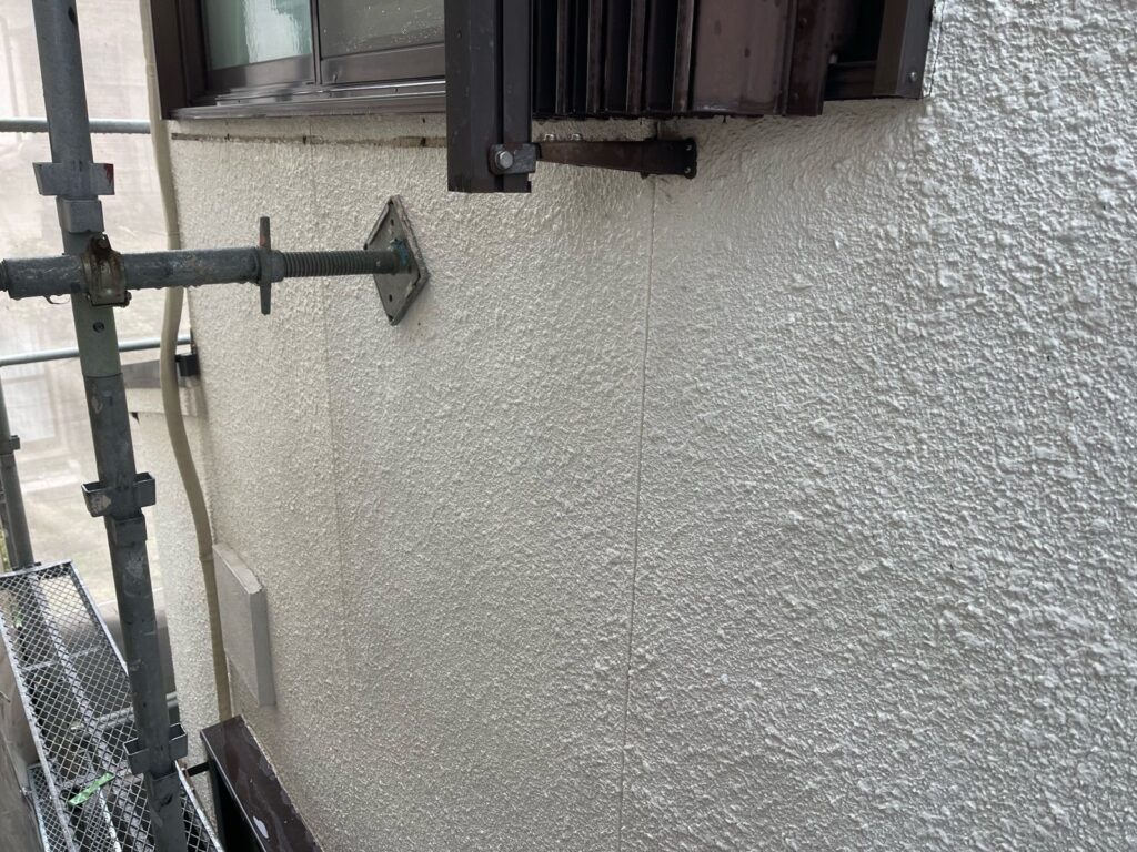 外壁 高圧洗浄途中