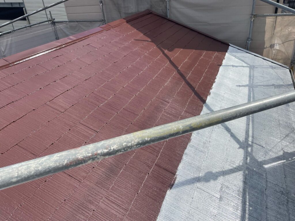屋根 中塗り途中