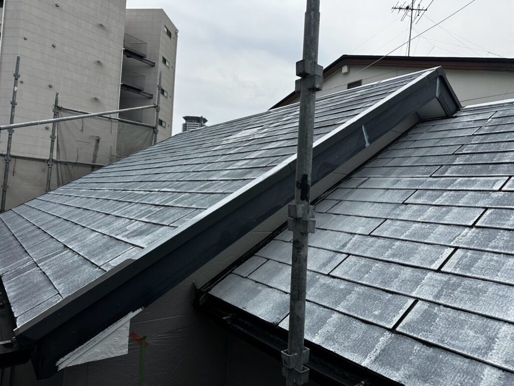 屋根 下塗り完了