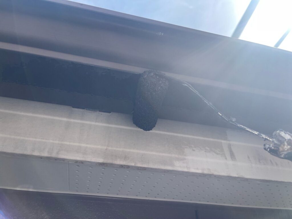 雨樋 付帯部塗装 手元