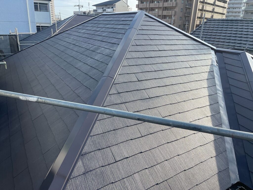屋根 中塗り完了