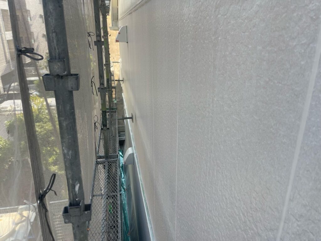 外壁 下塗り完了