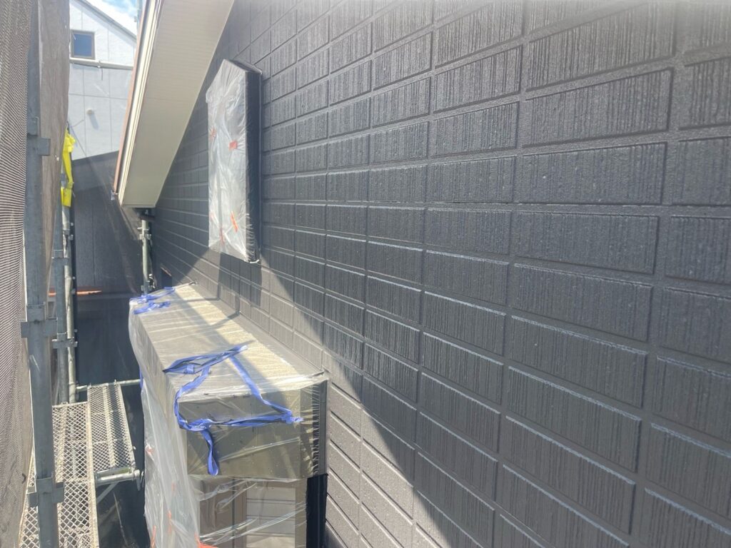 外壁　上塗り完了