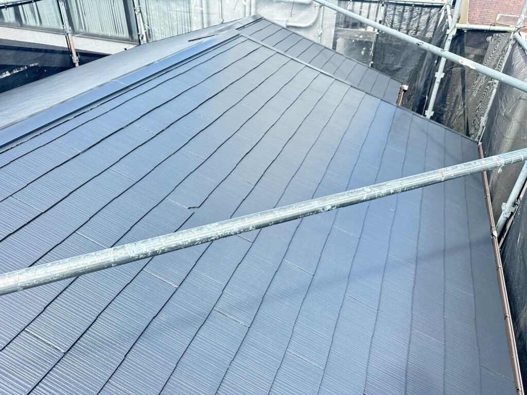 屋根　上塗り完了