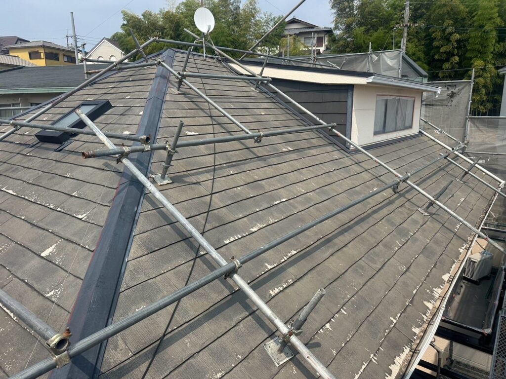 屋根　下塗り前