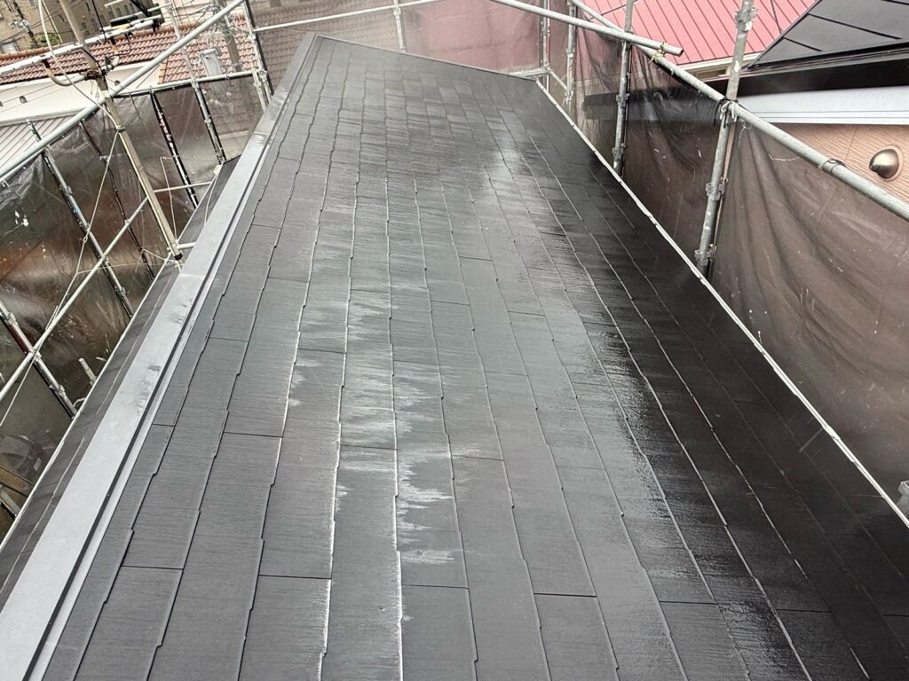 屋根　洗浄液塗布