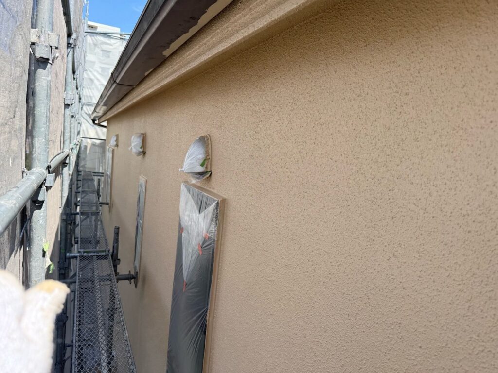 外壁　中塗り完了