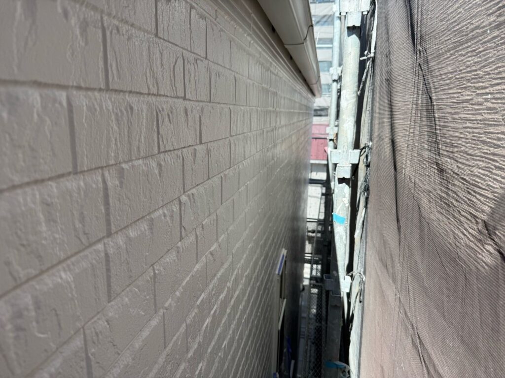 外壁　上塗り完了