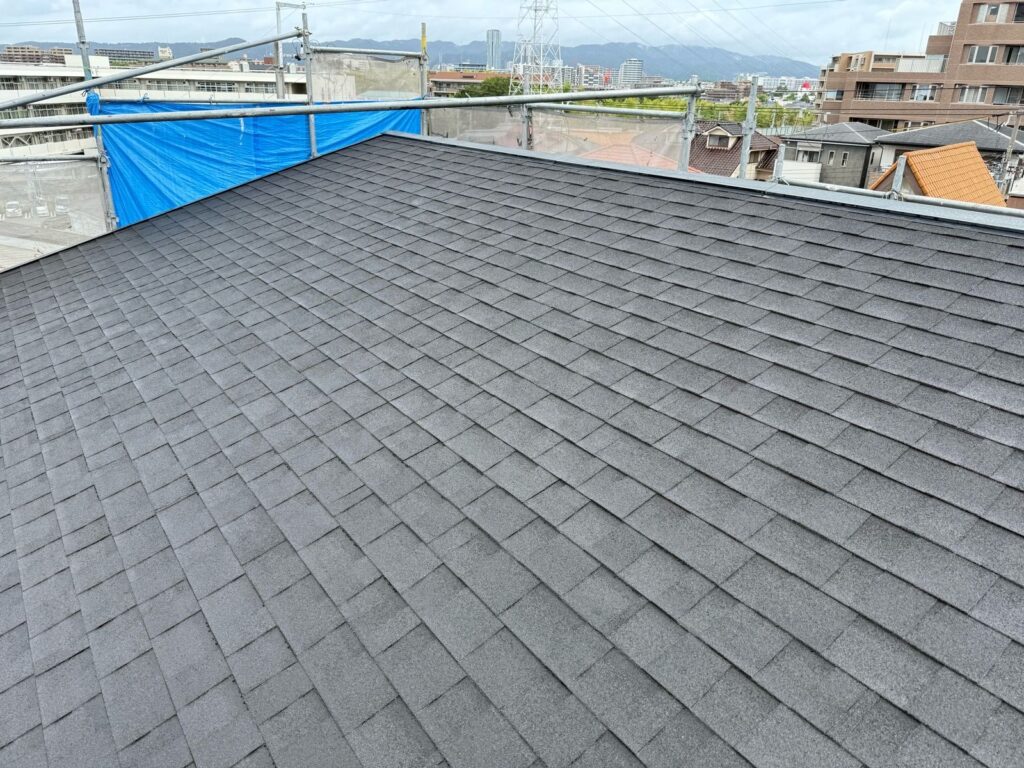 屋根 高圧洗浄途中