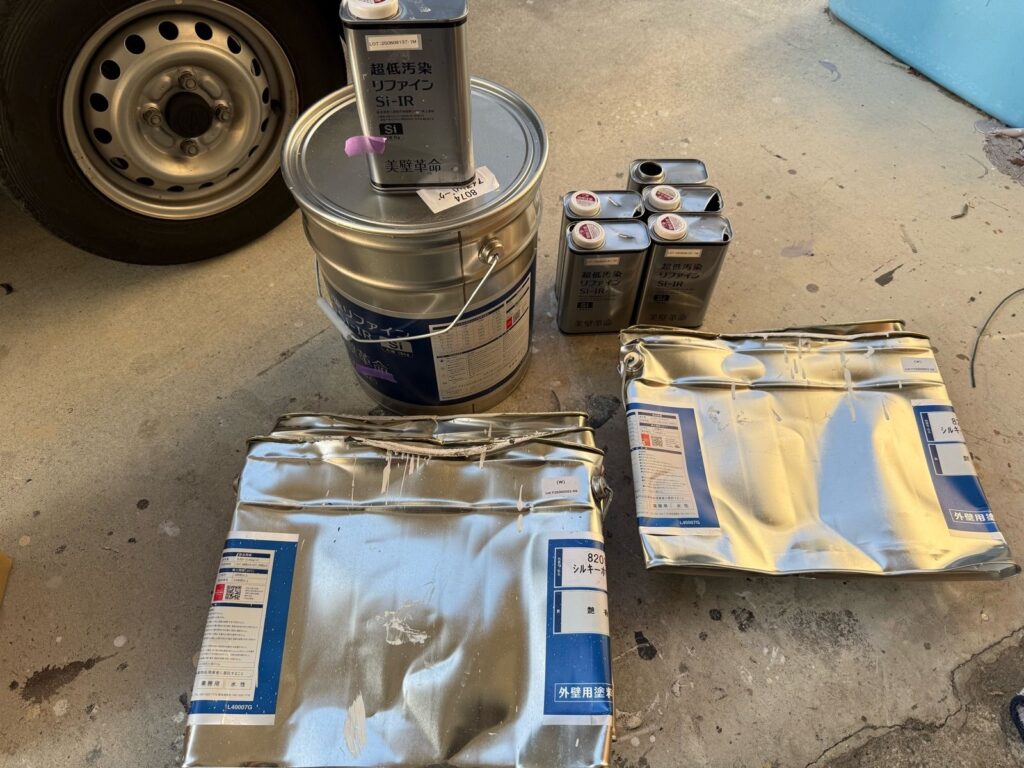 外壁　使用後塗料缶　上塗り材