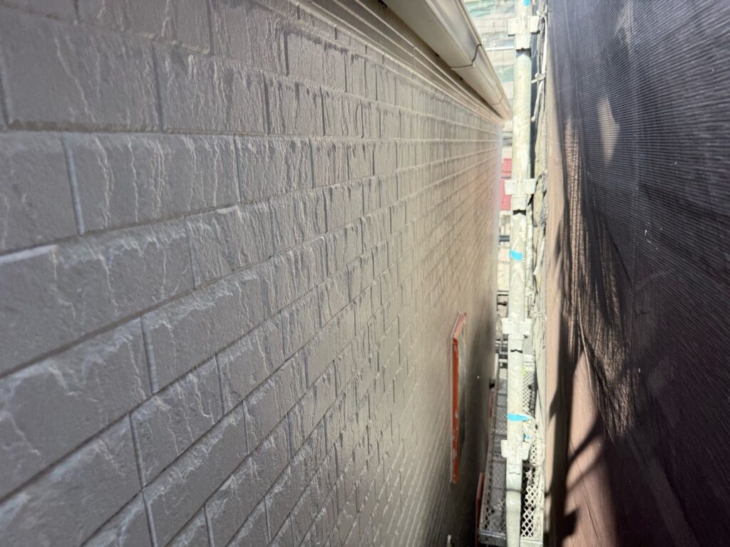 外壁　下塗り完了