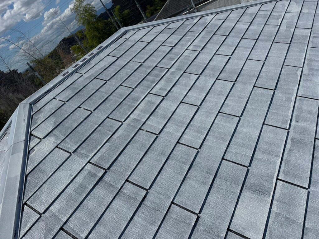 屋根　下塗り完了