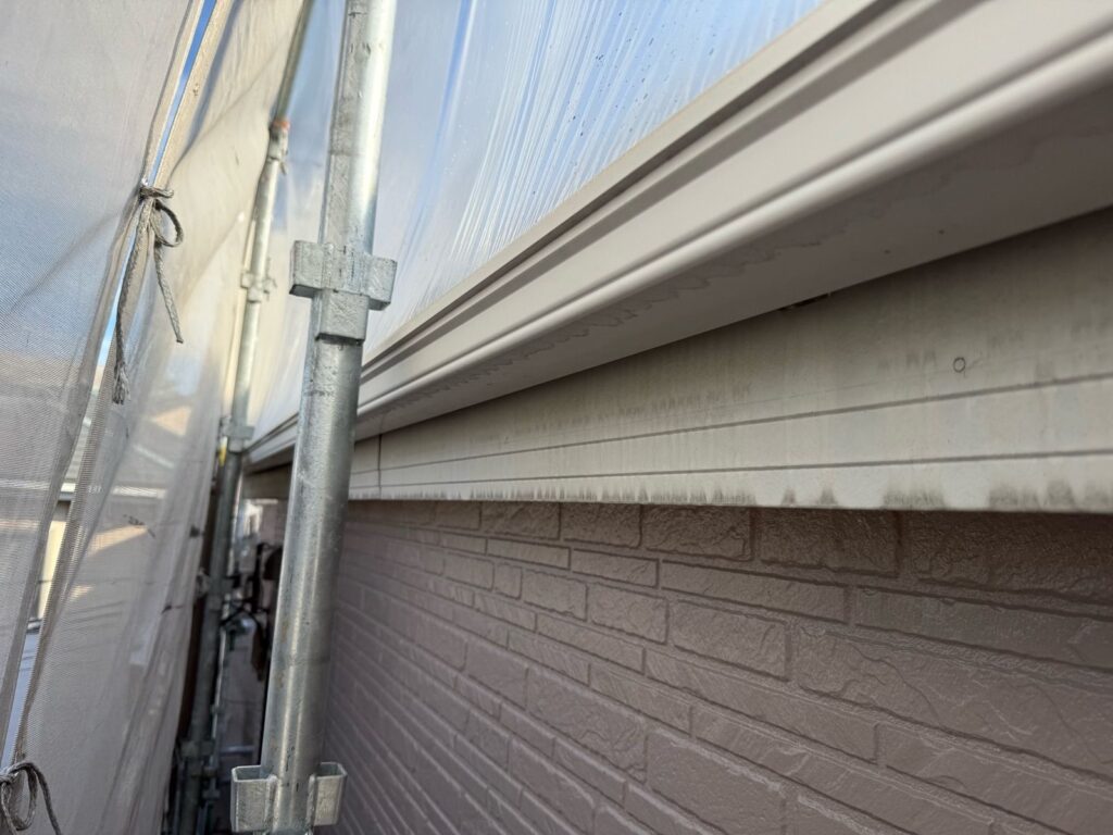 付帯部　塗装前　破風板