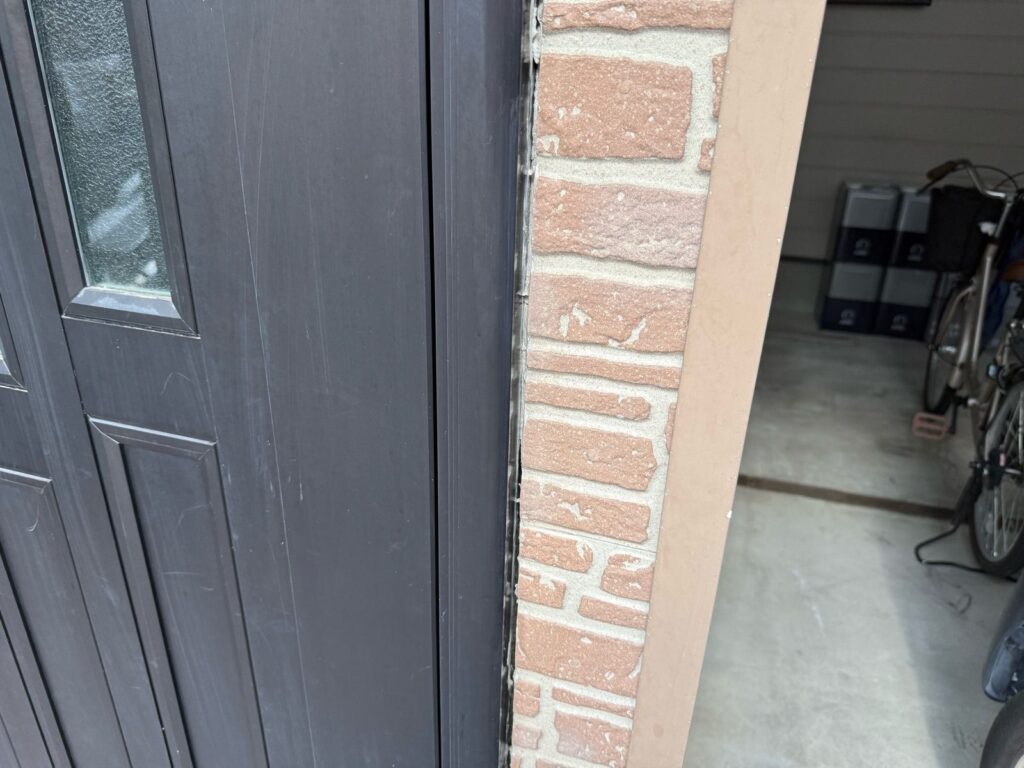 外壁　シール撤去後