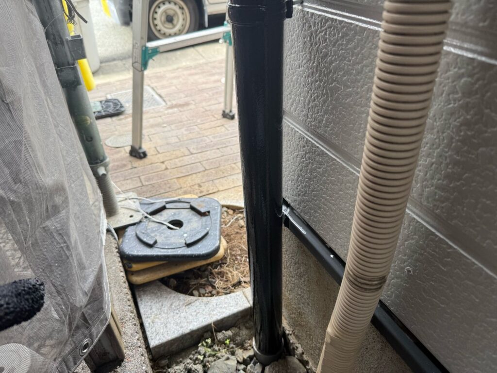 付帯部　塗装完了　雨樋