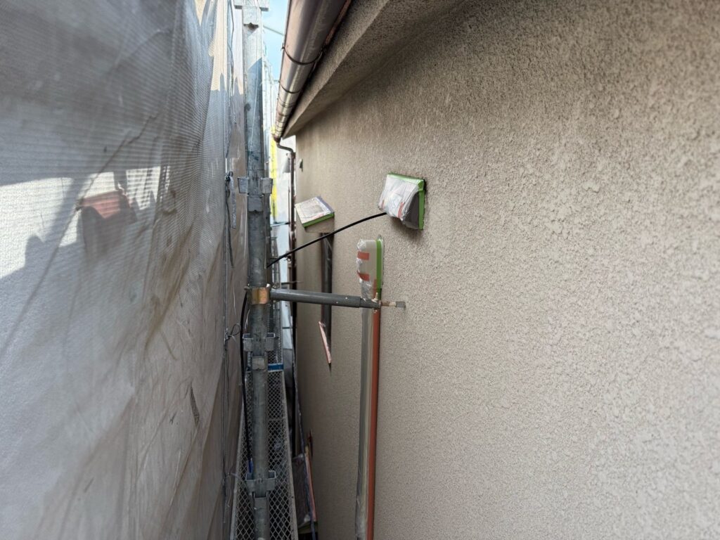 外壁　下塗り前