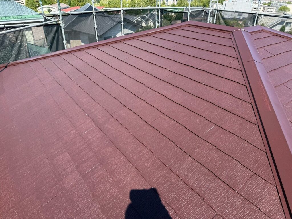 屋根　中塗り完了