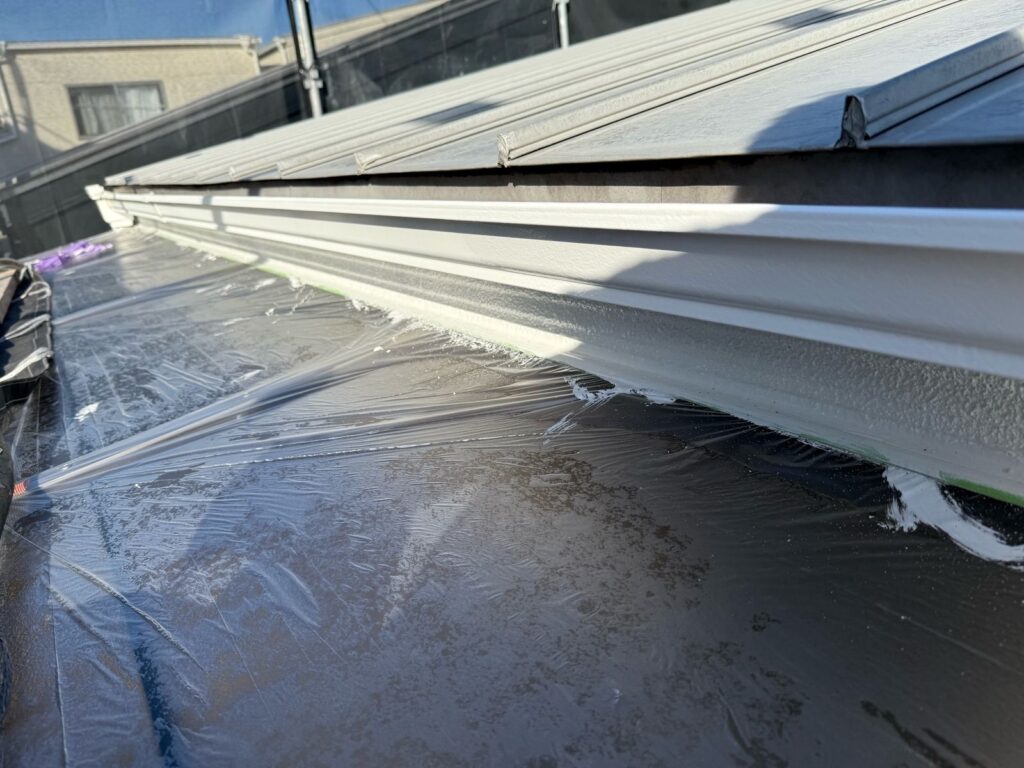 雨樋　付帯部　塗装途中