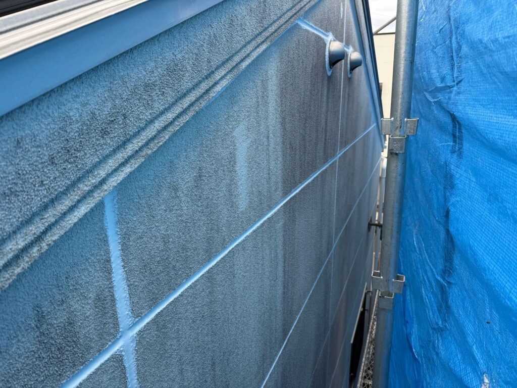 外壁 高圧洗浄途中