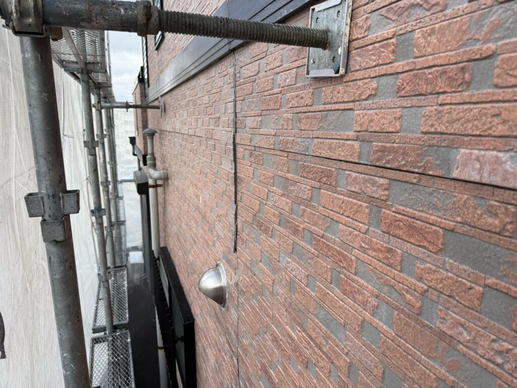 外壁 高圧洗浄途中