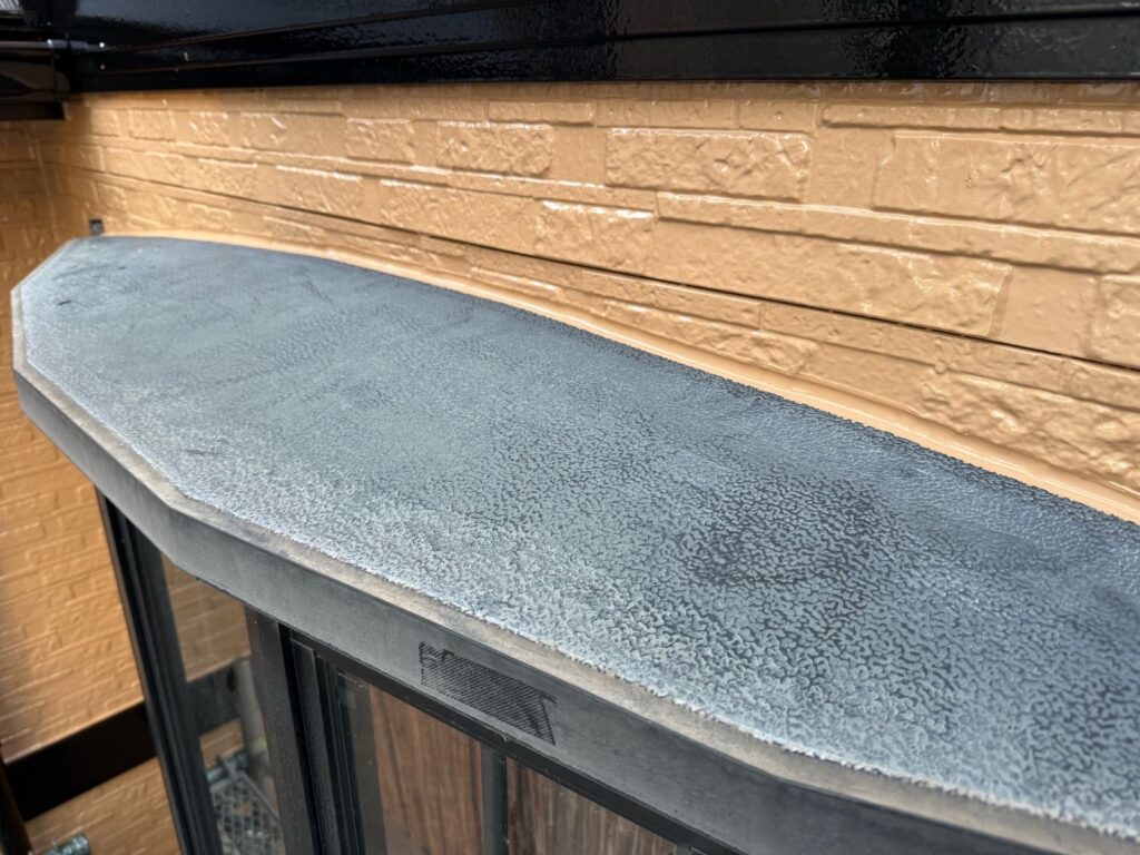 出窓 付帯部 塗装前