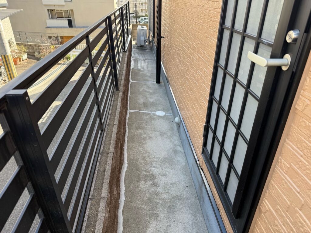 土間 下塗り途中