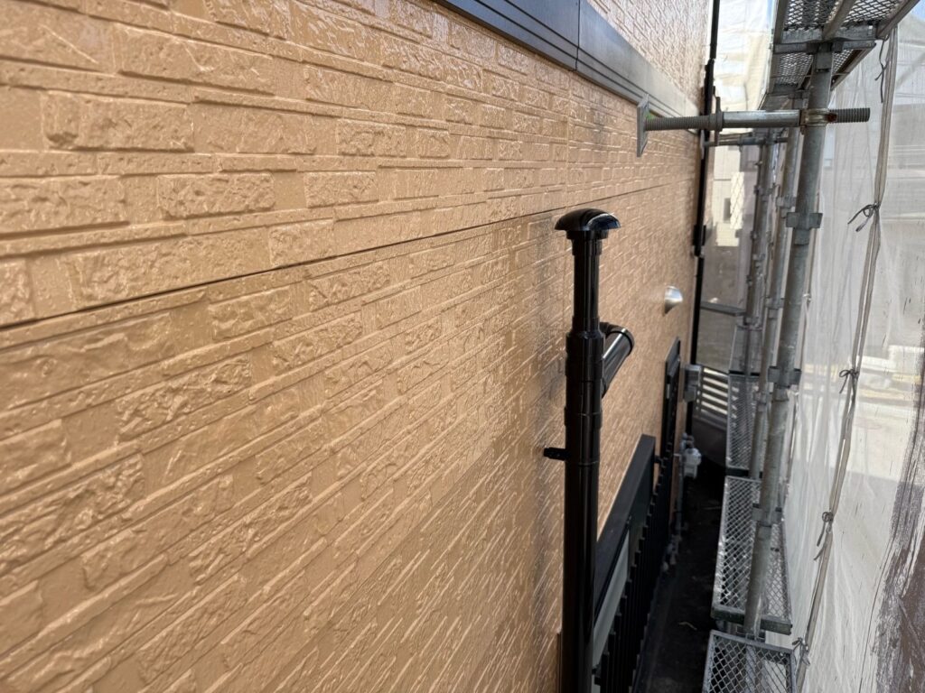 外壁 上塗り完了