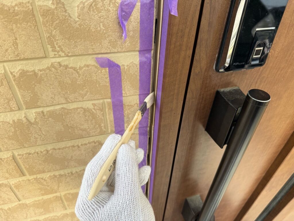 外壁 シールプライマー塗布手元