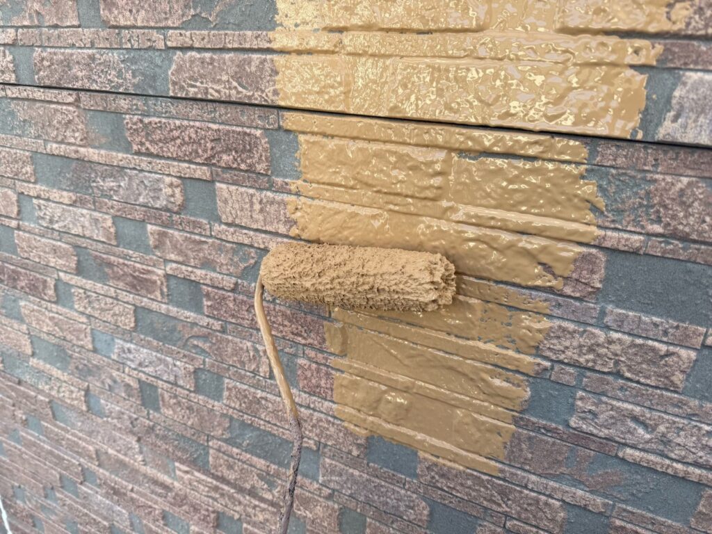 外壁 下塗り手元