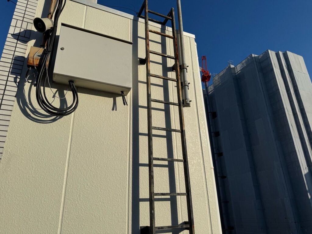 塗装工事　ケレン作業後