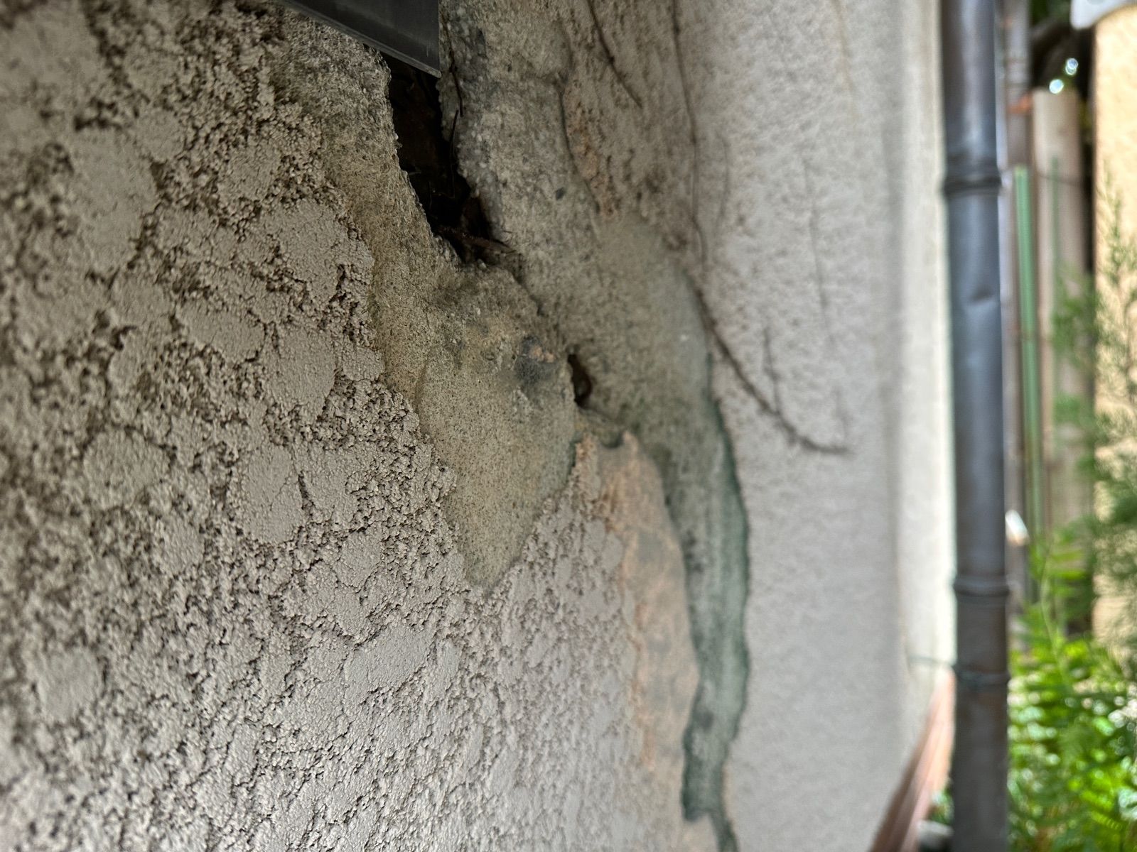 外壁の割れ