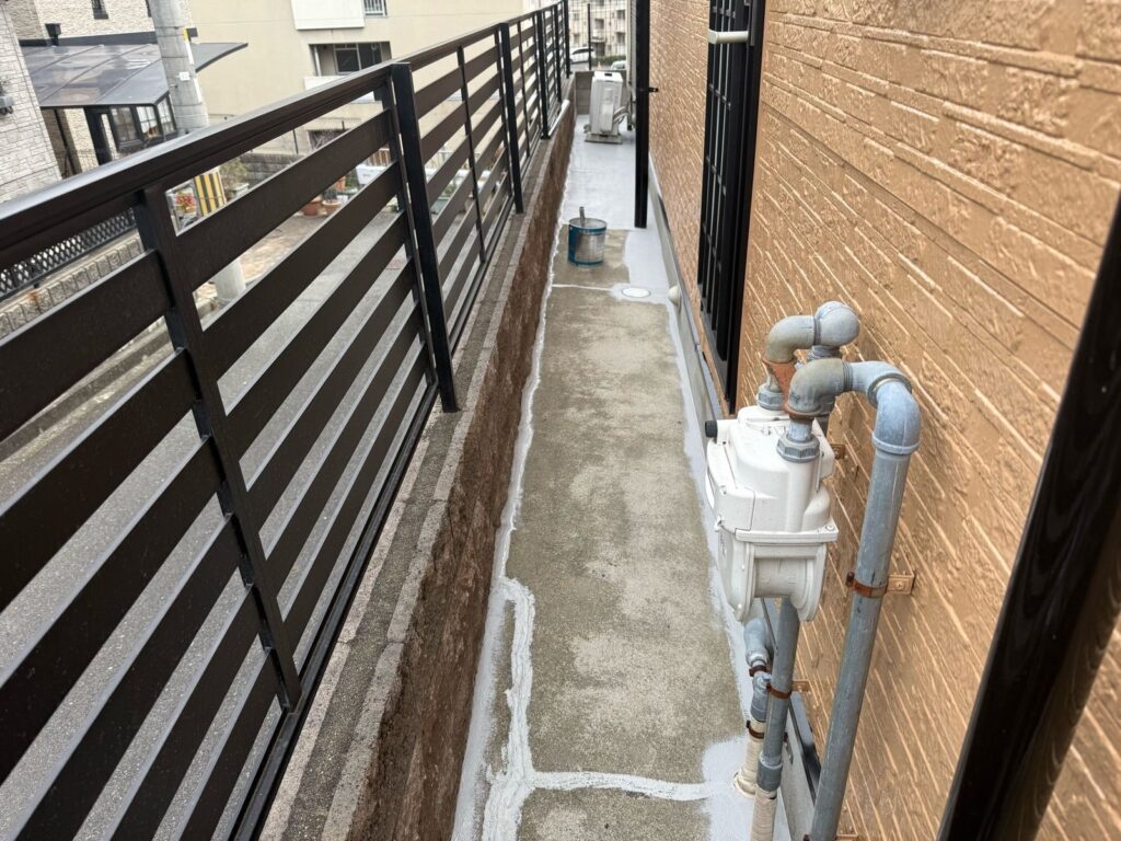 土間 中塗り途中