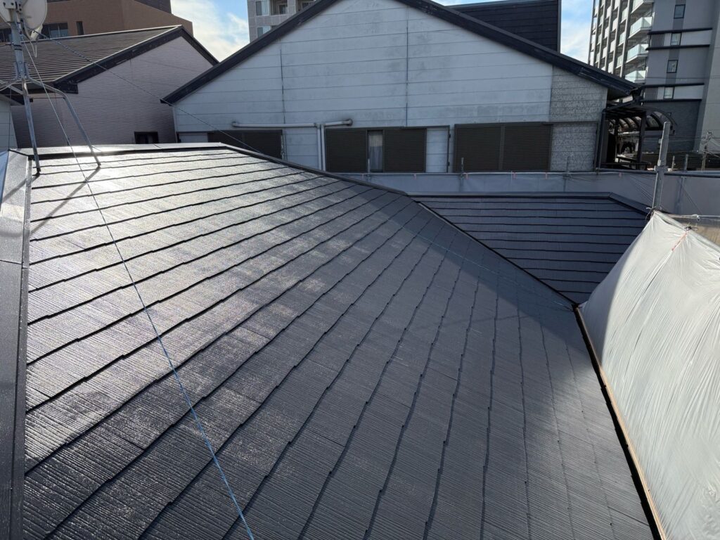 屋根 中塗り完了