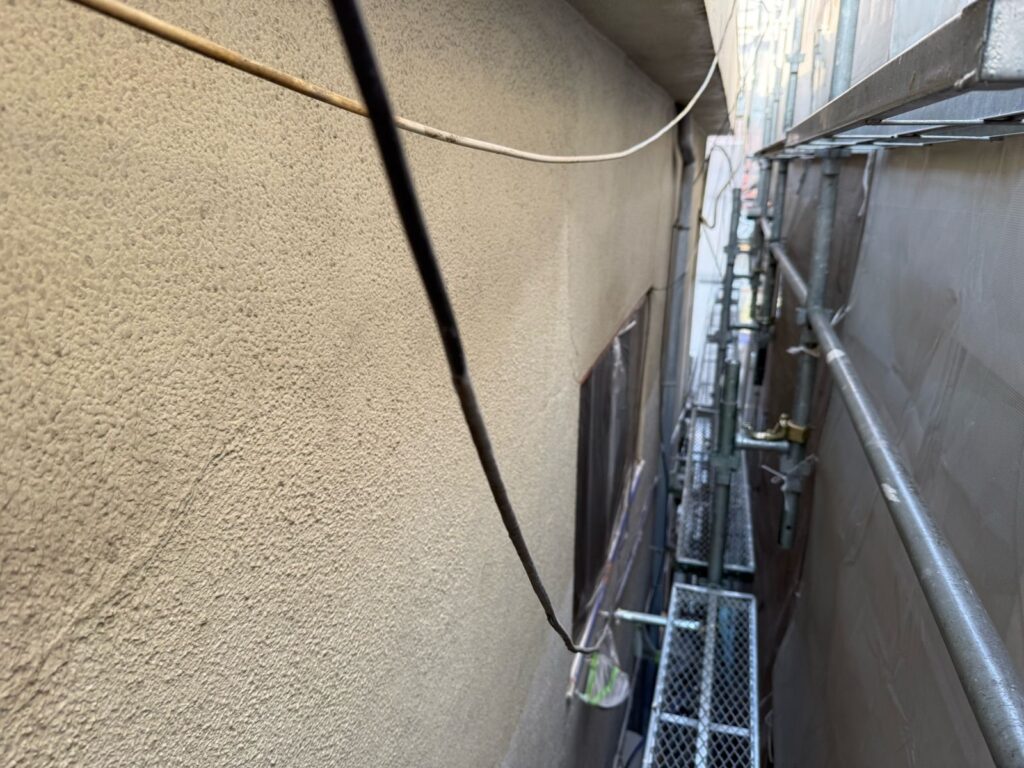 外壁　下塗り前