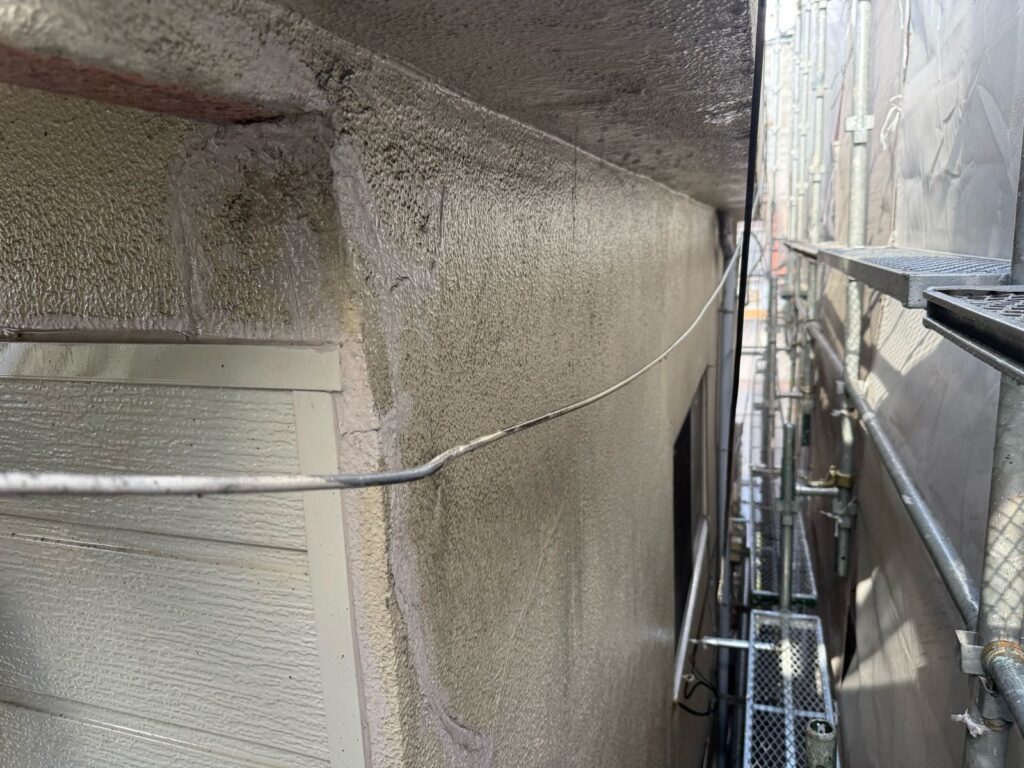 外壁　洗浄液塗布