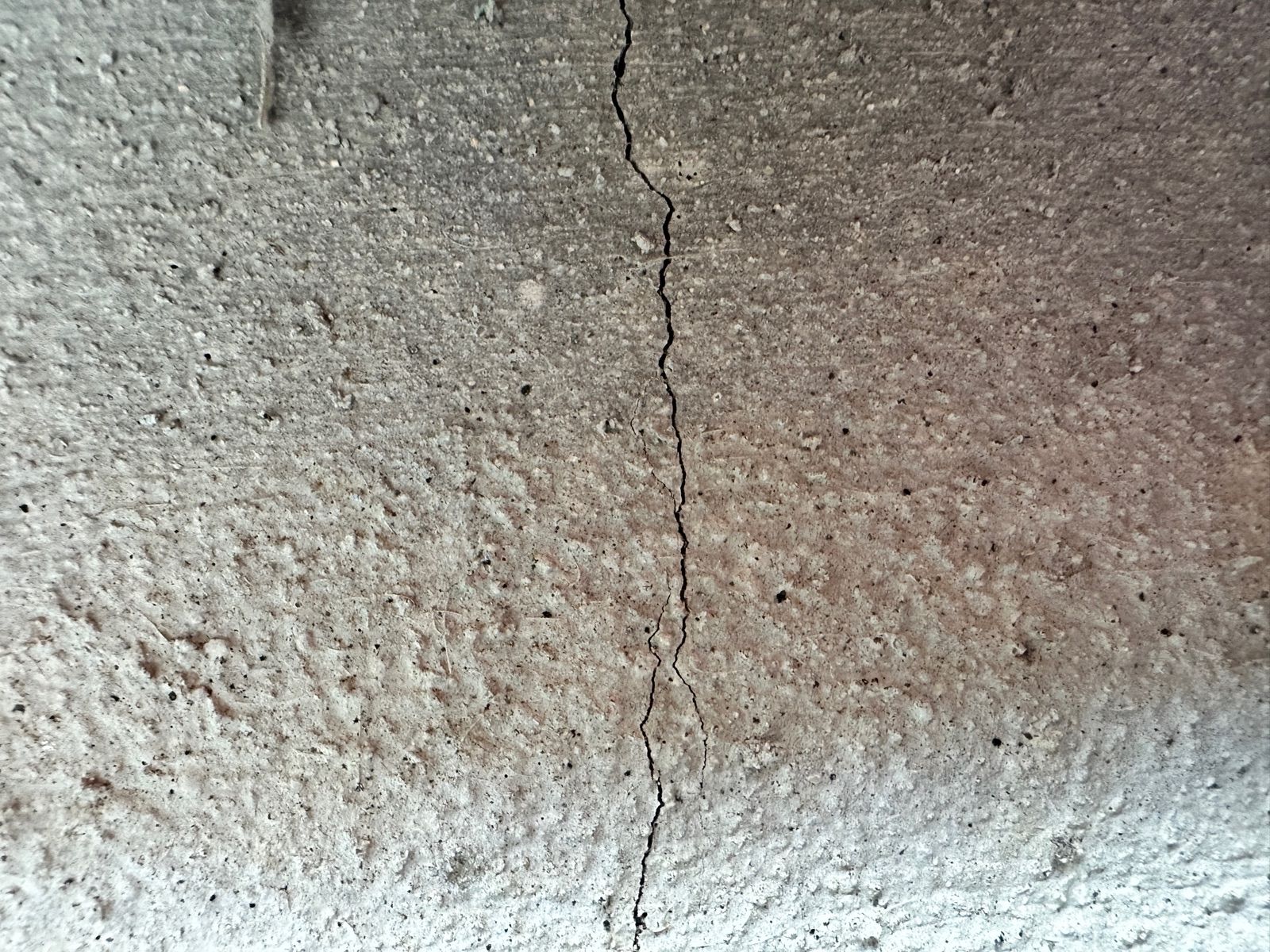 基礎のひび割れ
