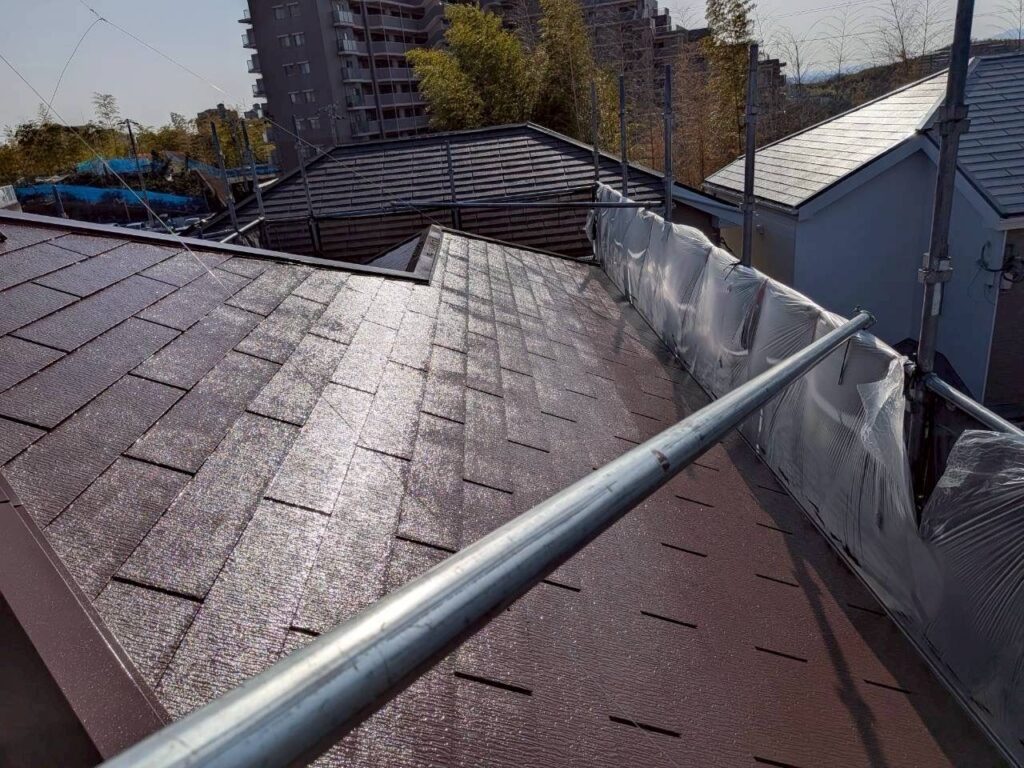 屋根 中塗り完了
