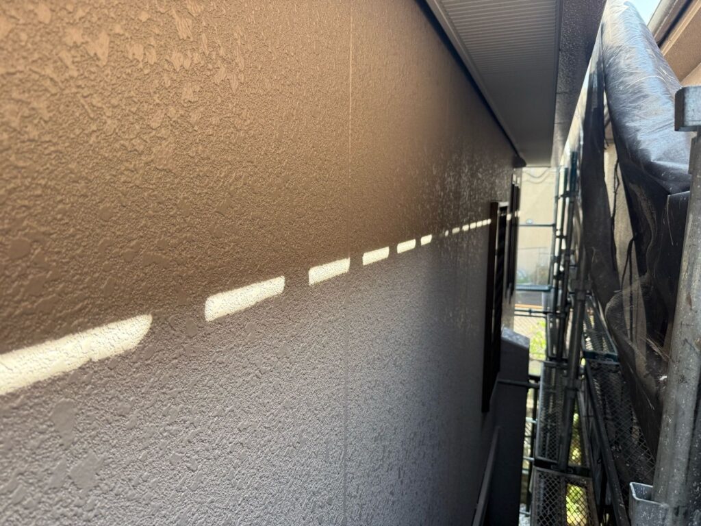 外壁　上塗り完了
