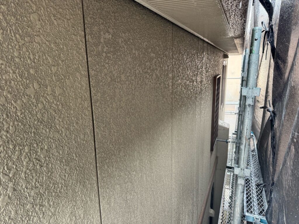 外壁　バイオ洗浄液塗布