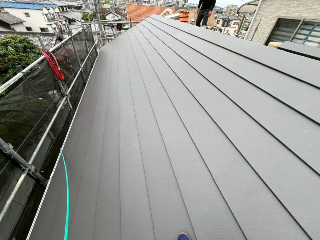 ガルテクト貼り作業