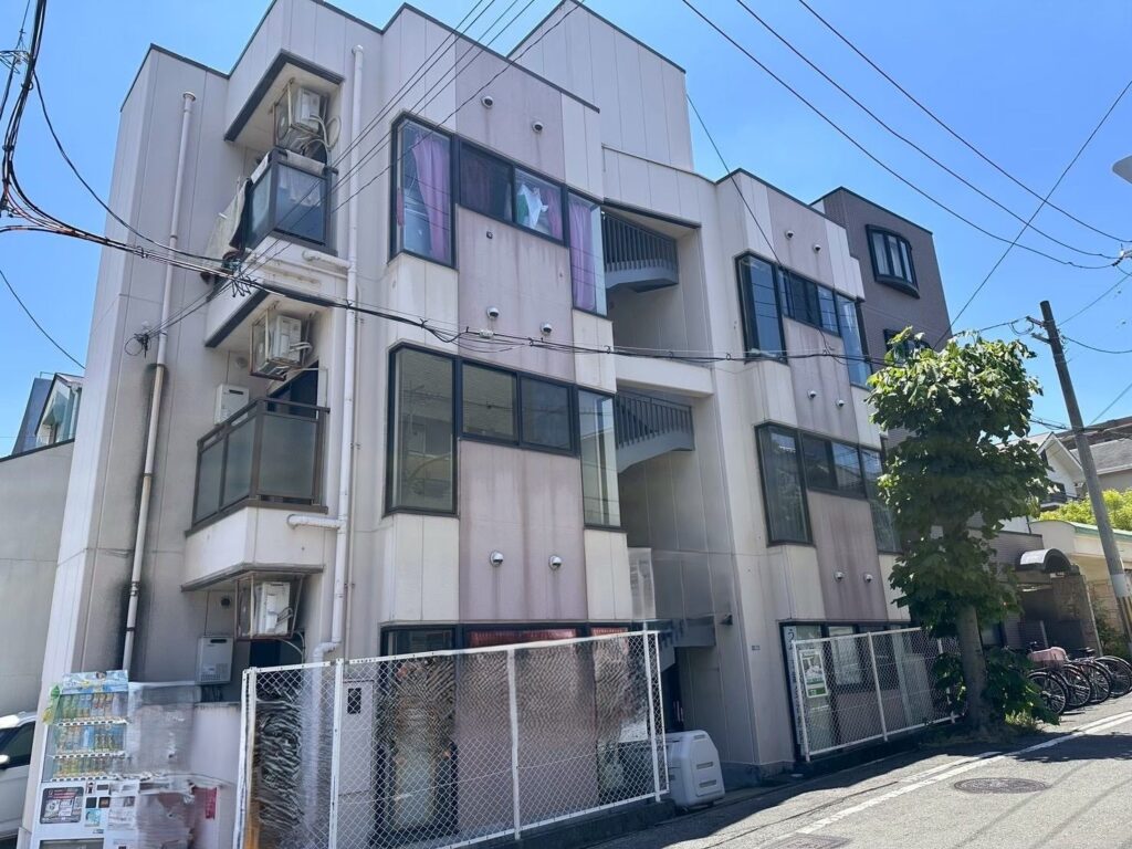 足場組立前 全景