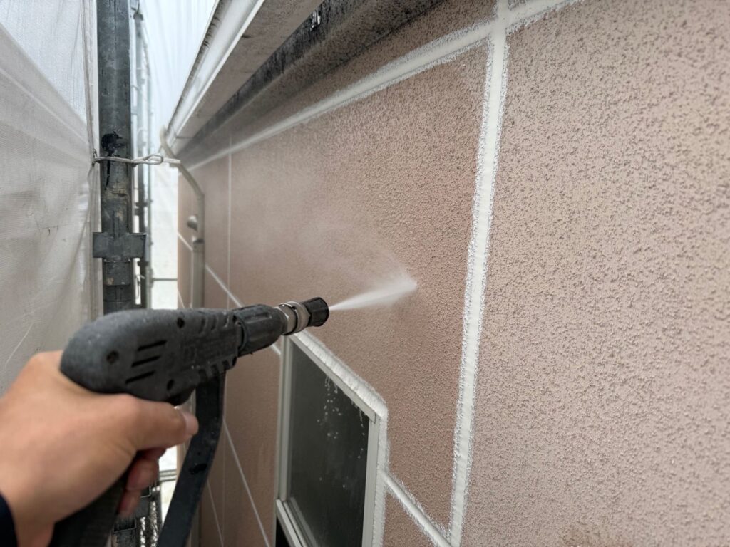 外壁 高圧洗浄手元