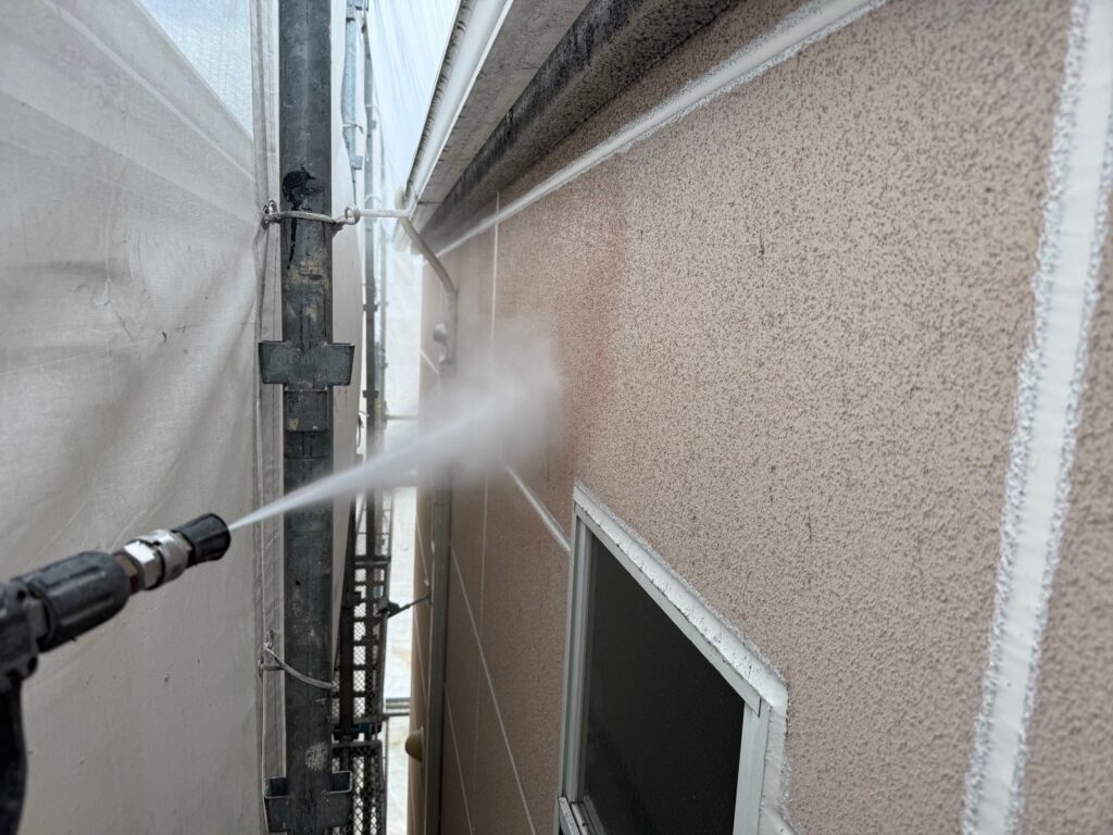 外壁 洗浄液塗布